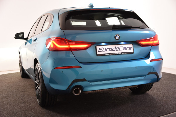 BMW 1-serie 116i *1ste Eigenaar*Navigatie*Stoelverwarming*18" M-Sport Velgen*