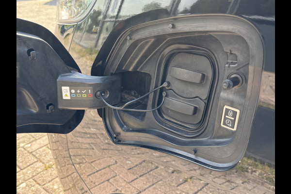 Opel Vivaro-e L3H1 Innovation DC 75 kWh | 329 km WLTP | Dubbele Schuifdeur | Camera | Trekhaak | CarPlay | Navi | 17" LMV