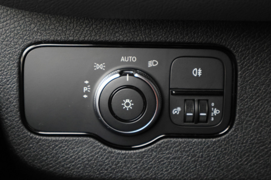 Mercedes-Benz Sprinter 314 CDI L2H2 3-Zits, Camera, Apple Carplay, Trekhaak, DAB