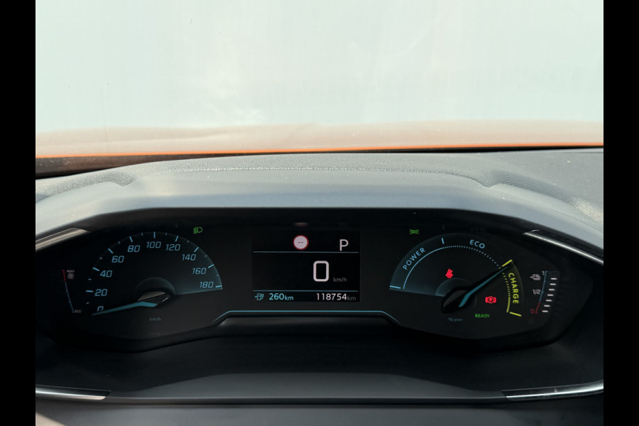 Peugeot e-2008 BWJ 2022 | EV 136PK Allure 50 kWh | LEDER/STOF | CLIMA | NAVI | CAMERA A | CARPLAY | PRIVACY GLASS | PDC |