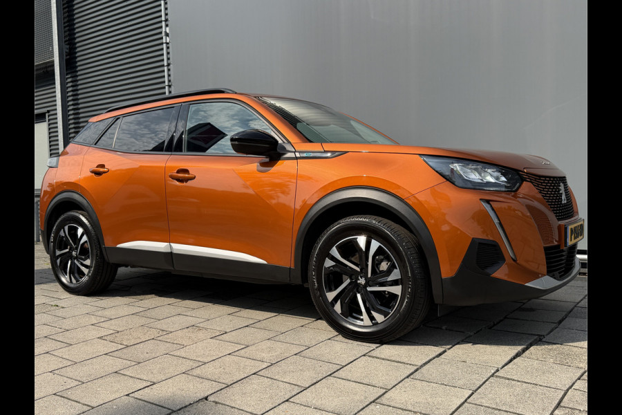 Peugeot e-2008 BWJ 2022 | EV 136PK Allure 50 kWh | LEDER/STOF | CLIMA | NAVI | CAMERA A | CARPLAY | PRIVACY GLASS | PDC |