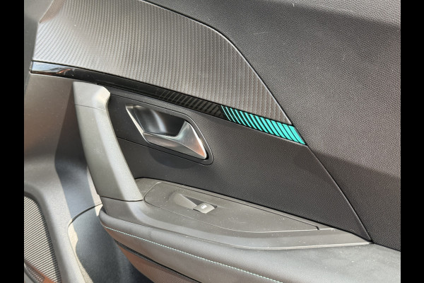 Peugeot e-2008 BWJ 2022 | EV 136PK Allure 50 kWh | LEDER/STOF | CLIMA | NAVI | CAMERA A | CARPLAY | PRIVACY GLASS | PDC |