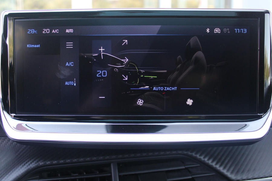 Peugeot 208 1.2 Hybrid 145PK AUTOMAAT GT | PANORAMA DAK | ADAPTIVE CRUISE CONTROL | KEYLESS ENTRY/START | LICHTMETALEN VELGEN 17" | ACHTERUITRIJ CAMERA | FULL LED KOPLAMPEN | PARKEERSENSOREN VOOR + ACHTER | DAB+ RADIO | NAVIGATIE | SFEER VERLICHTING |