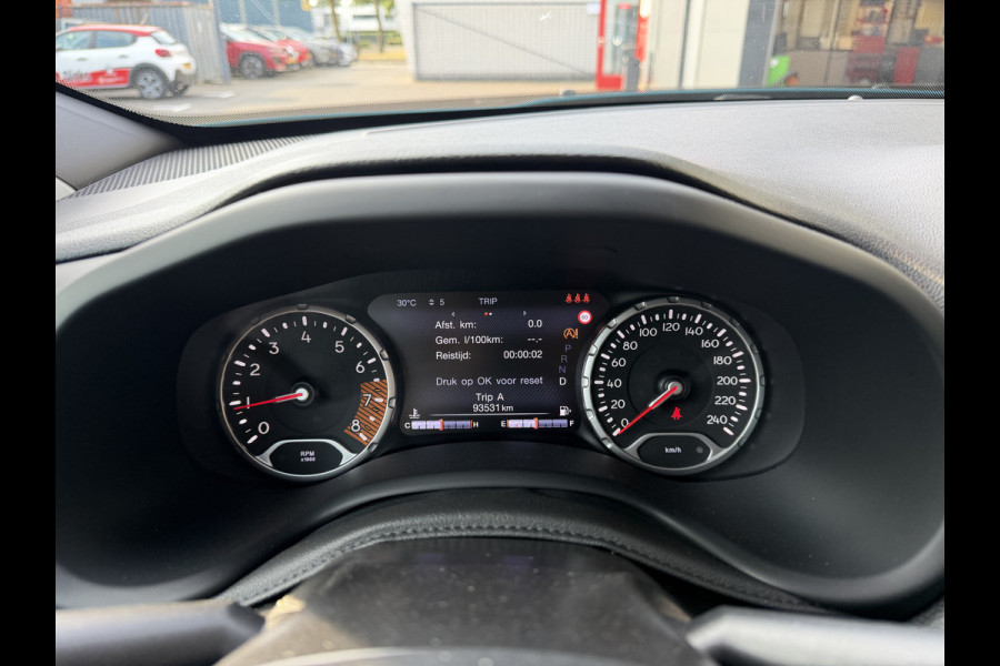 Jeep Renegade 150pk Limited Edition (Trekhaak - LED - 18"incl 4S - Automatische Airco - Stoel-/-stuurverwarming - Camera - Apple Carplay - Nav