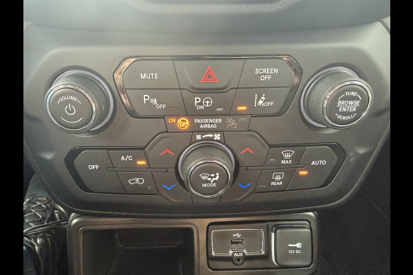 Jeep Renegade 150pk Limited Edition (Trekhaak - LED - 18"incl 4S - Automatische Airco - Stoel-/-stuurverwarming - Camera - Apple Carplay - Nav