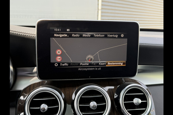 Mercedes-Benz GLC BWJ 2018 | AMG 63 S 510PK 4MATIC+ | TREKHAAK | LEER | PANO DAK | 21'' LMV | NAVI | CLIMA | CAMERA | PDC 2X | STOELVERW |