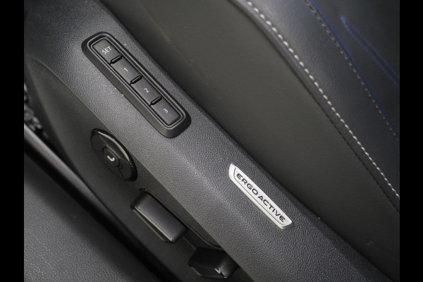 Volkswagen Passat Variant 1.5 eHybrid R-Line | 5 Jaar Garantie | Leder | Panoramadak | Stoelventilatie | Trekhaak | Harman/Kardon | Massage | 360