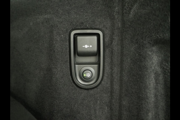 BMW 5 Serie Touring 530e | Leder | Trekhaak | 360 | Adaptive Cruise | Dodehoek | Stoelverwarming | Carplay