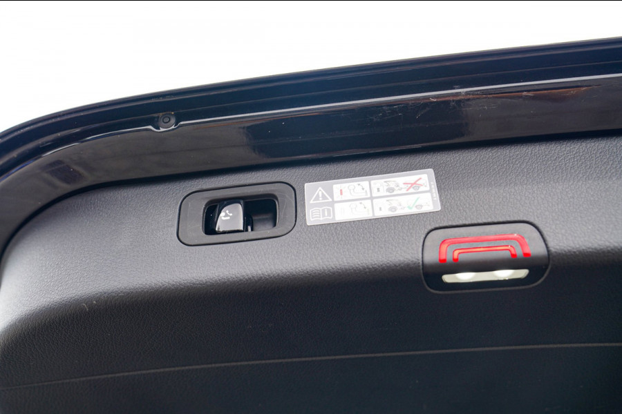 Mercedes-Benz C-Klasse Estate 300 e Luxury Line | Head Up Display | Stoelverkoeling | Panorama dak | Memory | Elek Trekhaak