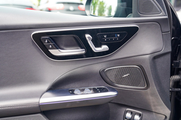 Mercedes-Benz C-Klasse Estate 300 e Luxury Line | Head Up Display | Stoelverkoeling | Panorama dak | Memory | Elek Trekhaak