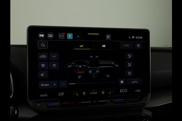 Seat Leon 1.5 TSI e-Hybrid Style Business Intense | Midnight Black Metallic | Technology pack | Verwarm. Stuur + Stoelen | Matrix LED Koplampen | Keyless Entry | Draadloze Carplay