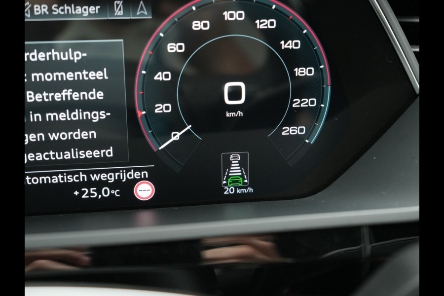 Audi Q8 e-tron 55 Quattro S Line 114 kWh 408pk Dealer O.H. | Trekhaak Afn. | Luchtvering | Adaptive Cruise | Head Up | Matrix LED | Camera | Alcantara Sportstoelen Verwarmd | Sfeerverlichting | Keyless | Navigatie | Virtual | DAB |