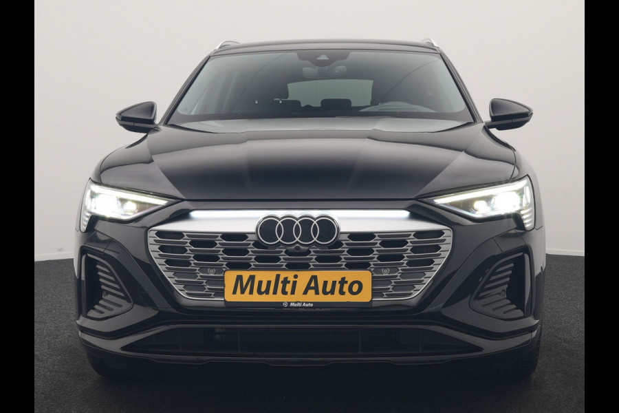 Audi Q8 e-tron 55 Quattro S Line 114 kWh 408pk Dealer O.H. | Trekhaak Afn. | Luchtvering | Adaptive Cruise | Head Up | Matrix LED | Camera | Alcantara Sportstoelen Verwarmd | Sfeerverlichting | Keyless | Navigatie | Virtual | DAB |