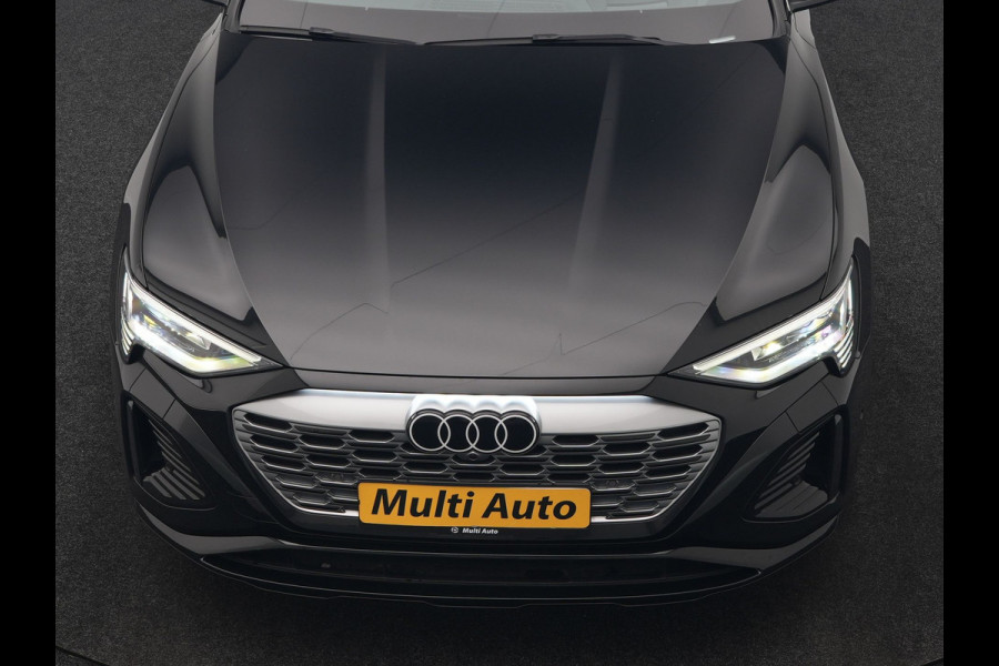 Audi Q8 e-tron 55 Quattro S Line 114 kWh 408pk Dealer O.H. | Trekhaak Afn. | Luchtvering | Adaptive Cruise | Head Up | Matrix LED | Camera | Alcantara Sportstoelen Verwarmd | Sfeerverlichting | Keyless | Navigatie | Virtual | DAB |