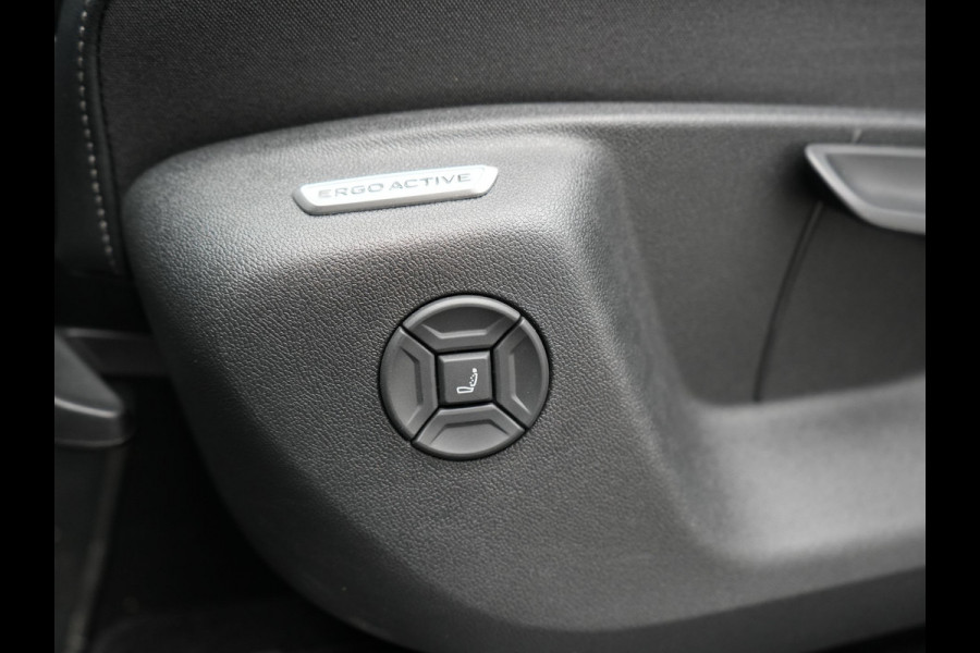 Volkswagen Tiguan 1.5 eHybrid R-Line Edition PHEV 204pk Dealer O.H. | Adaptive Cruise | Head Up | Camera | IQ Light | Sportstoelen Massage & Verwarmd | Sfeerverlichting | Stuur Verwarmd | Keyless | Blis | Apple Carplay | Navigatie | DAB | Plug In Hybrid |