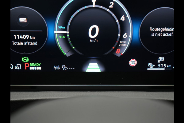 Volkswagen Tiguan 1.5 eHybrid R-Line Edition PHEV 204pk Dealer O.H. | Adaptive Cruise | Head Up | Camera | IQ Light | Sportstoelen Massage & Verwarmd | Sfeerverlichting | Stuur Verwarmd | Keyless | Blis | Apple Carplay | Navigatie | DAB | Plug In Hybrid |