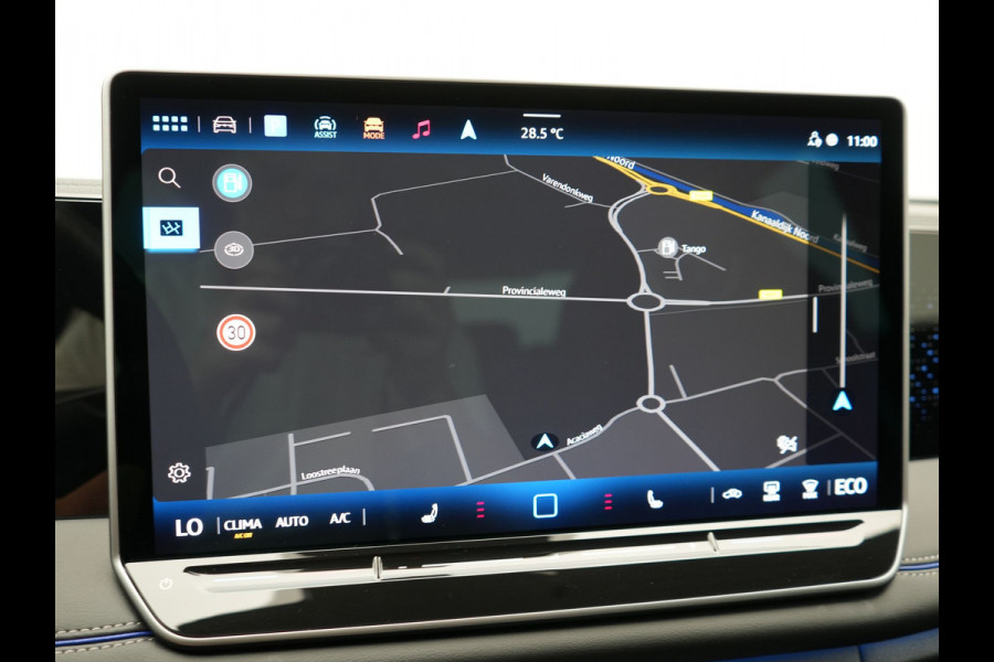 Volkswagen Tiguan 1.5 eHybrid R-Line Edition PHEV 204pk Dealer O.H. | Adaptive Cruise | Head Up | Camera | IQ Light | Sportstoelen Massage & Verwarmd | Sfeerverlichting | Stuur Verwarmd | Keyless | Blis | Apple Carplay | Navigatie | DAB | Plug In Hybrid |