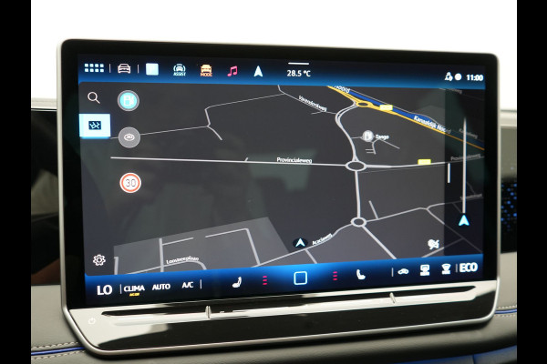 Volkswagen Tiguan 1.5 eHybrid R-Line Edition PHEV 204pk Dealer O.H. | Adaptive Cruise | Head Up | Camera | IQ Light | Sportstoelen Massage & Verwarmd | Sfeerverlichting | Stuur Verwarmd | Keyless | Blis | Apple Carplay | Navigatie | DAB | Plug In Hybrid |