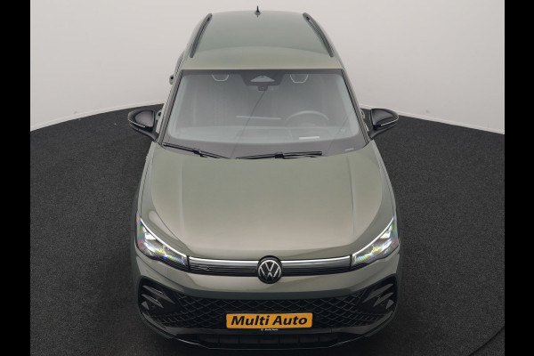 Volkswagen Tiguan 1.5 eHybrid R-Line Edition PHEV 204pk Dealer O.H. | Adaptive Cruise | Head Up | Camera | IQ Light | Sportstoelen Massage & Verwarmd | Sfeerverlichting | Stuur Verwarmd | Keyless | Blis | Apple Carplay | Navigatie | DAB | Plug In Hybrid |