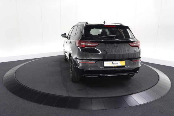Opel Grandland 1.6 Turbo Plug-In Hybrid 225 Ultimate | Adaptieve Cruise Control | Camera | Navigatie | Stuurwielverwarming