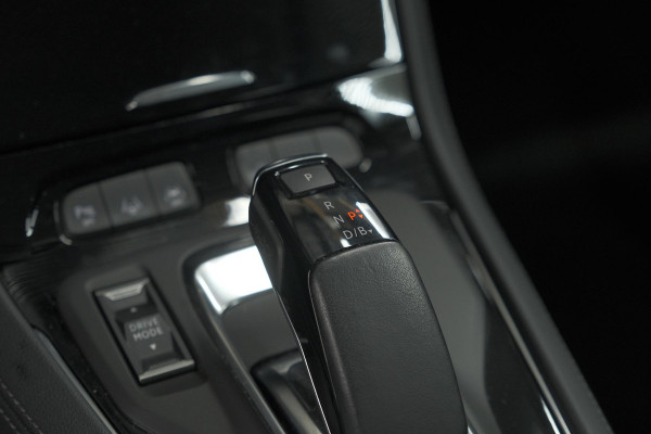Opel Grandland 1.6 Turbo Plug-In Hybrid 225 Ultimate | Adaptieve Cruise Control | Camera | Navigatie | Stuurwielverwarming