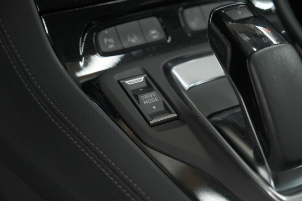 Opel Grandland 1.6 Turbo Plug-In Hybrid 225 Ultimate | Adaptieve Cruise Control | Camera | Navigatie | Stuurwielverwarming