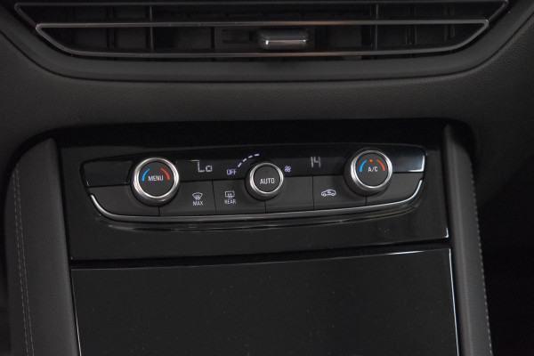 Opel Grandland 1.6 Turbo Plug-In Hybrid 225 Ultimate | Adaptieve Cruise Control | Camera | Navigatie | Stuurwielverwarming