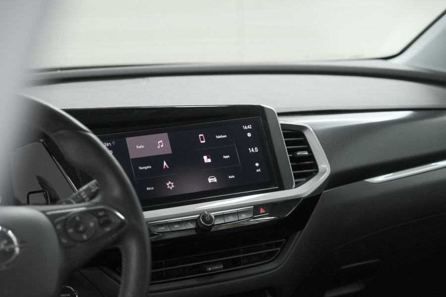 Opel Grandland 1.6 Turbo Plug-In Hybrid 225 Ultimate | Adaptieve Cruise Control | Camera | Navigatie | Stuurwielverwarming