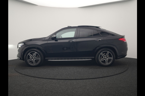 Mercedes-Benz GLE Coupé 350 e 4MATIC AMG Line PHEV 333pk Dealer O.H. | Luchtvering | Panodak | Adaptive Cruise | Head Up | 360 Camera | Burmester Audio | Lederen Sportstoelen Verwarmd | Multibeam LED | Sfeerverlichting | Widescreen Navi | Keyless | Blis | Plug In Hybrid |