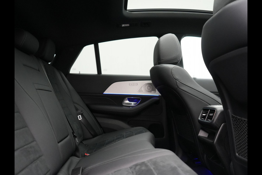Mercedes-Benz GLE Coupé 350 e 4MATIC AMG Line PHEV 333pk Dealer O.H. | Luchtvering | Panodak | Adaptive Cruise | Head Up | 360 Camera | Burmester Audio | Lederen Sportstoelen Verwarmd | Multibeam LED | Sfeerverlichting | Widescreen Navi | Keyless | Blis | Plug In Hybrid |