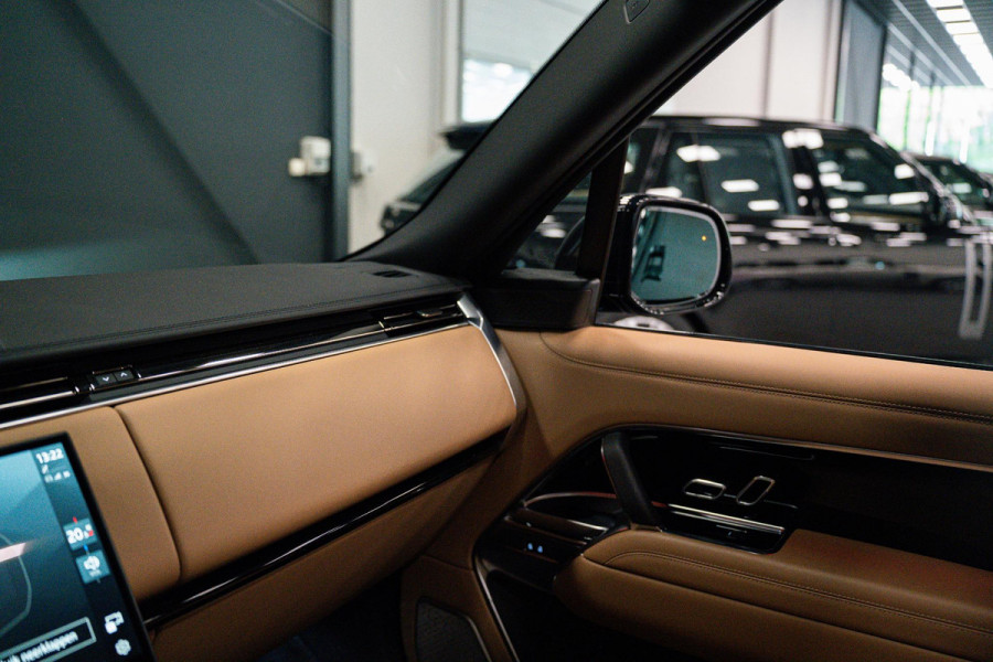 Land Rover Range Rover 3.0 P550e Autobiography PHEV *Medirian Signature / SV Bespoke Interieur / Stoelventilatie + Massage / Soft-Close / HUD / Panorama*