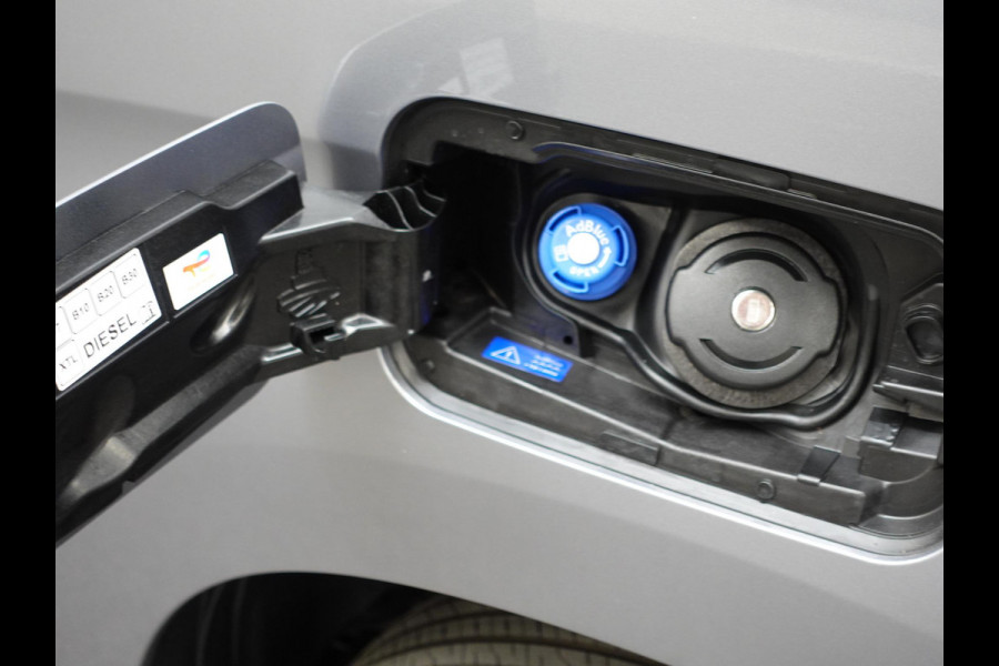 Opel Combo 1.5 BlueHDi 130PK L2 Automaat Apple Carplay / Android Auto Navigatie Trekhaak Airco Camera Cruise Control Parkeersensoren V+A DAB