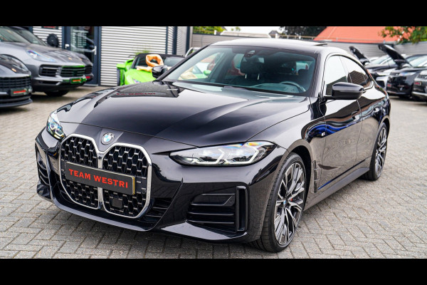 BMW 4 Serie Gran Coupé 420i Business Edition Plus | Head up Display | Stuurwielverwarming | Panoramadak