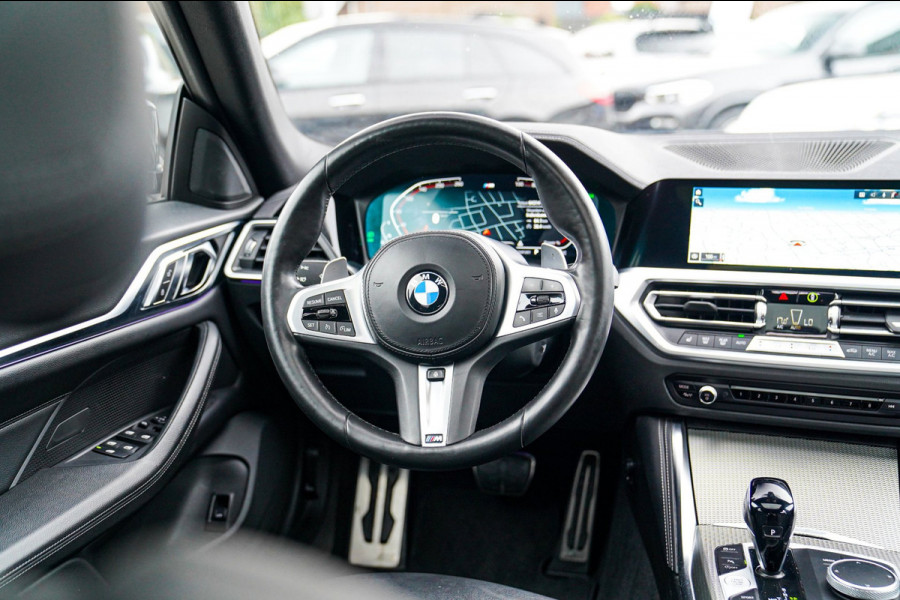 BMW 4 Serie Gran Coupé 420i Business Edition Plus | Head up Display | Stuurwielverwarming | Panoramadak