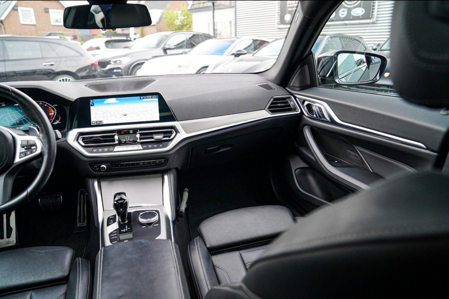 BMW 4 Serie Gran Coupé 420i Business Edition Plus | Head up Display | Stuurwielverwarming | Panoramadak
