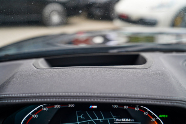 BMW 4 Serie Gran Coupé 420i Business Edition Plus | Head up Display | Stuurwielverwarming | Panoramadak