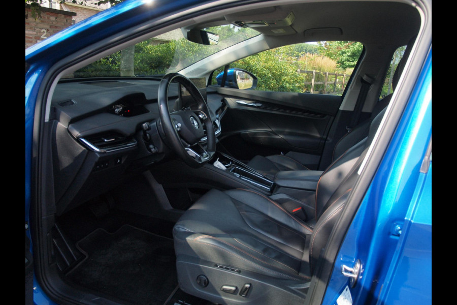 Škoda ENYAQ iV 80 First Edition | SOH 90% | Camera | Trekhaak | Apple Carplay | ACC | Warmtepomp |