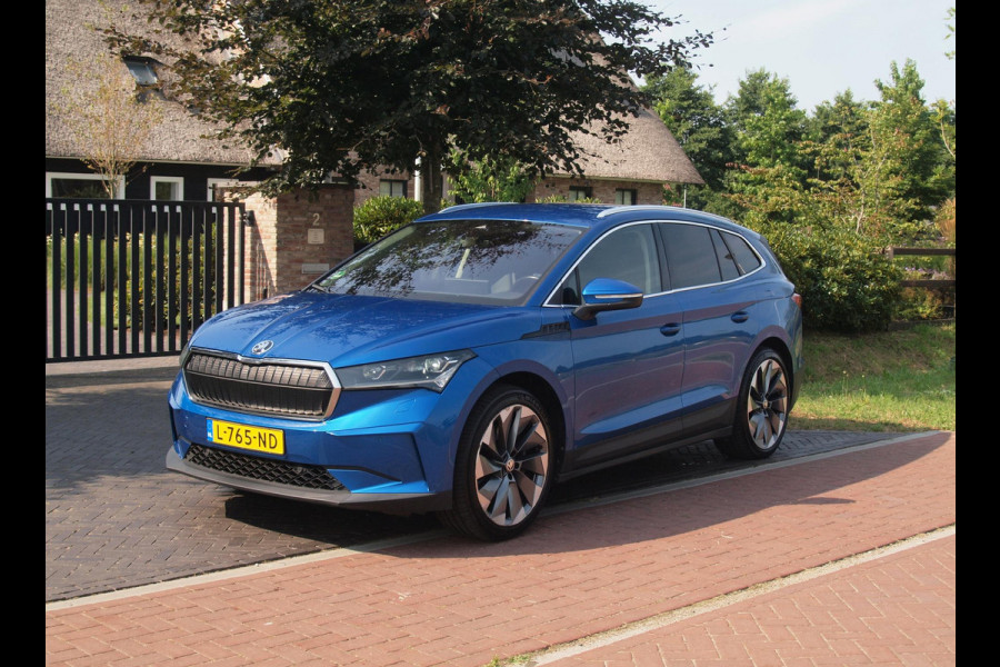 Škoda ENYAQ iV 80 First Edition | SOH 90% | Camera | Trekhaak | Apple Carplay | ACC | Warmtepomp |