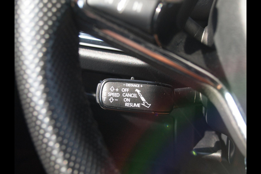 Škoda ENYAQ iV 80 First Edition | SOH 90% | Camera | Trekhaak | Apple Carplay | ACC | Warmtepomp |