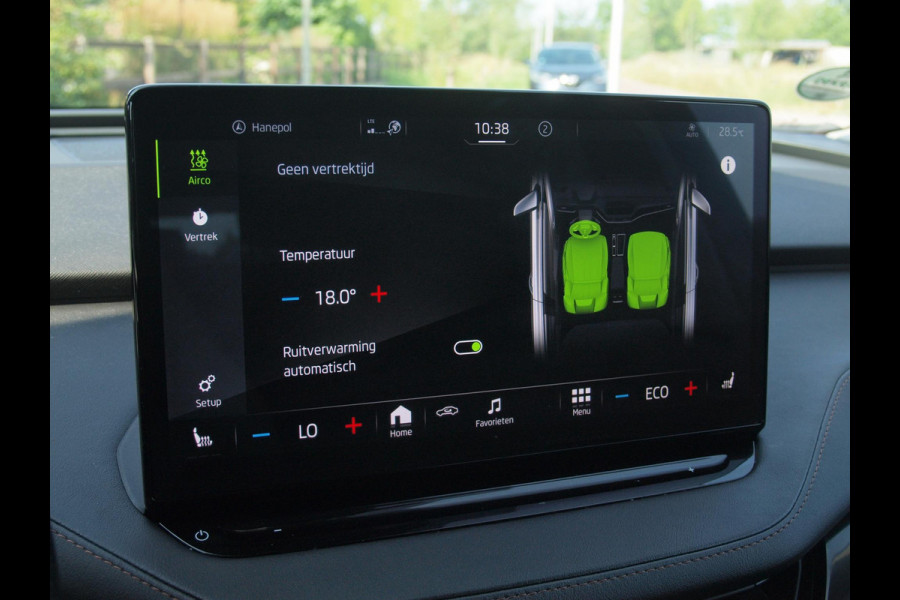 Škoda ENYAQ iV 80 First Edition | SOH 90% | Camera | Trekhaak | Apple Carplay | ACC | Warmtepomp |