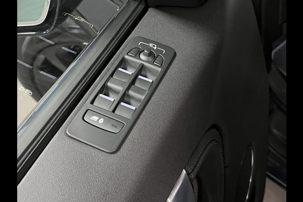 Land Rover Discovery Sport 1.5 P300e PHEV Dynamic HSE Adapt. cruise control | Panorama dak | Meridian sound | Stuur-/Stoelverwarming | Camera | Keyless entry | *Origineel Nederlands