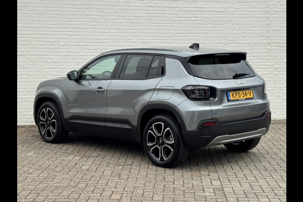 Jeep Avenger Summit 54 kWh Clima Camera Carplay Adaptive Cruise PDC voor en achter Half Leder