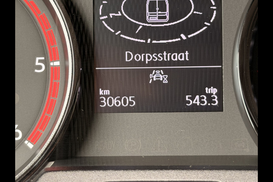 Volkswagen Crafter 35 2.0 TDI L3H3 Exclusive | Automaat | Executive Plus | LED | Camera | Trekhaak + opstap | ACC | Stuur & stoelverwarming | App-connect |