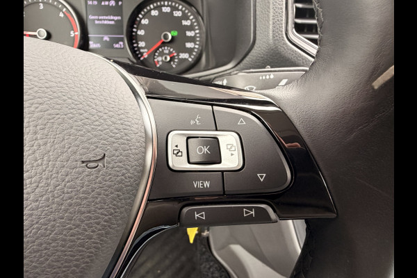 Volkswagen Crafter 35 2.0 TDI L3H3 Exclusive | Automaat | Executive Plus | LED | Camera | Trekhaak + opstap | ACC | Stuur & stoelverwarming | App-connect |