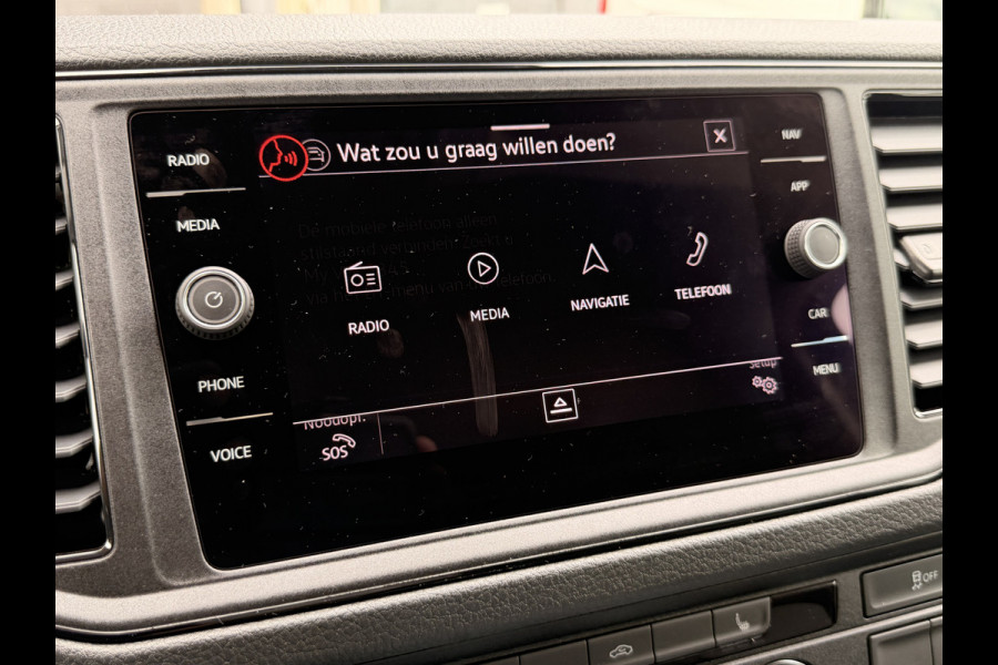 Volkswagen Crafter 35 2.0 TDI L3H3 Exclusive | Automaat | Executive Plus | LED | Camera | Trekhaak + opstap | ACC | Stuur & stoelverwarming | App-connect |
