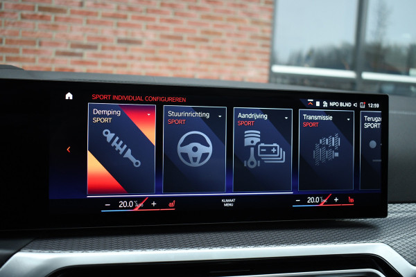 BMW 3 Serie Touring 330e xDrive M-Sport Pro Pano Trekh El-zetels 360 HUD Adp-onderstel