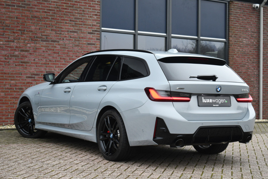 BMW 3 Serie Touring 330e xDrive M-Sport Pro Pano Trekh El-zetels 360 HUD Adp-onderstel