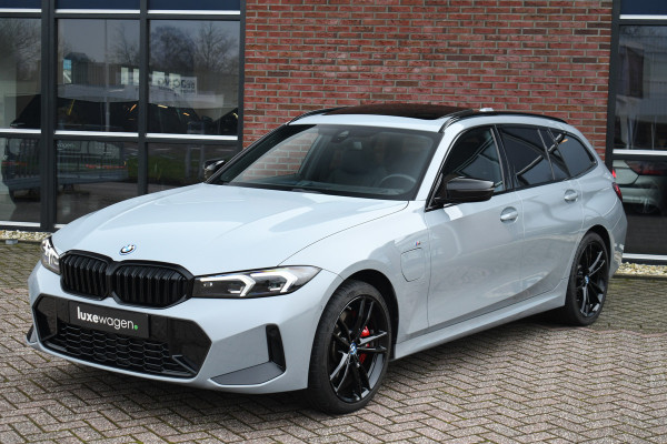 BMW 3 Serie Touring 330e xDrive M-Sport Pro Pano Trekh El-zetels 360 HUD Adp-onderstel