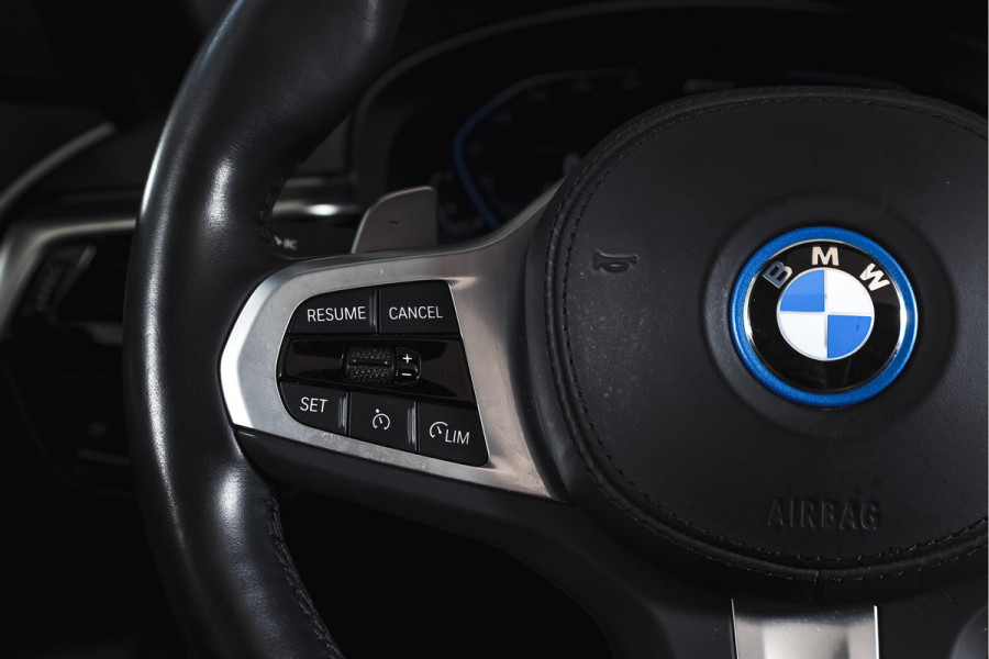 BMW 5 Serie Touring 530e Business Edition Plus | M-Sport | Shadow Line | S/K-Panodak | Laser | Head-Up | Elek. Trekhaak | Stoelverw. | Camera | NAV+App. Connect | ECC | Elek. Klep | LM 19" |