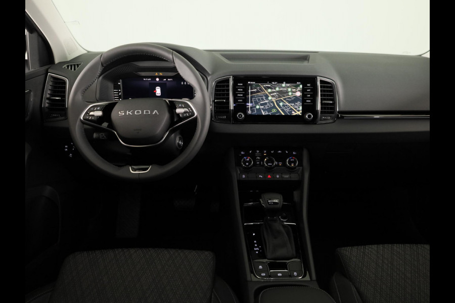 Škoda Karoq 1.5 TSI ACT Business Edition Ultimate | Trekhaak | Stoel- en stuurverwarming | Adaptive cruise control | lichtemetalen velgen 18" |